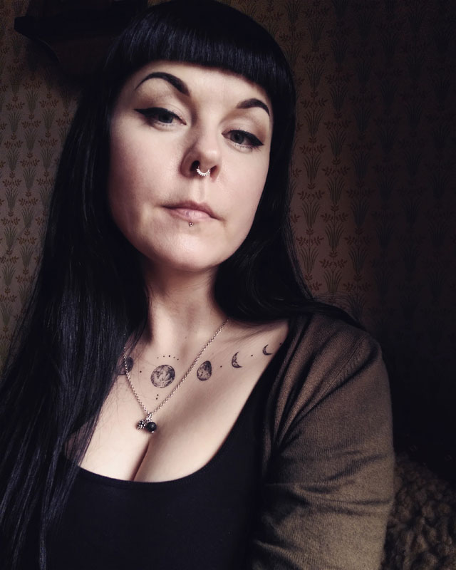 Maria 'Mia' Gibson, författare